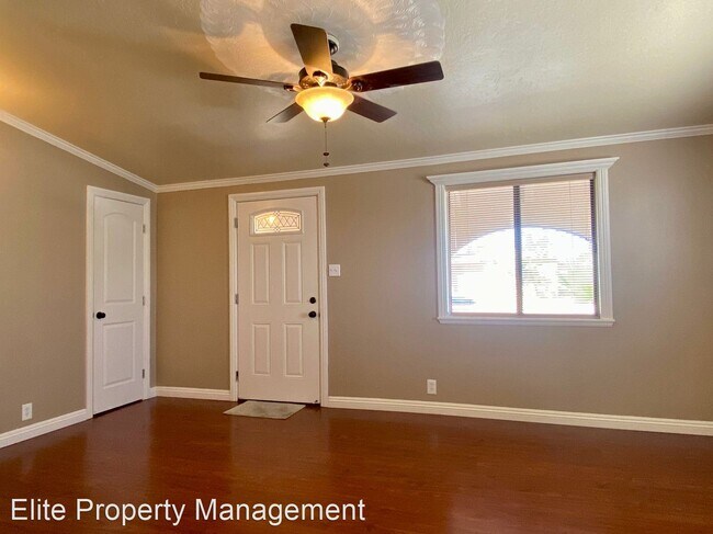 Foto del edificio - 3 br, 2 bath House - 320 N Florence