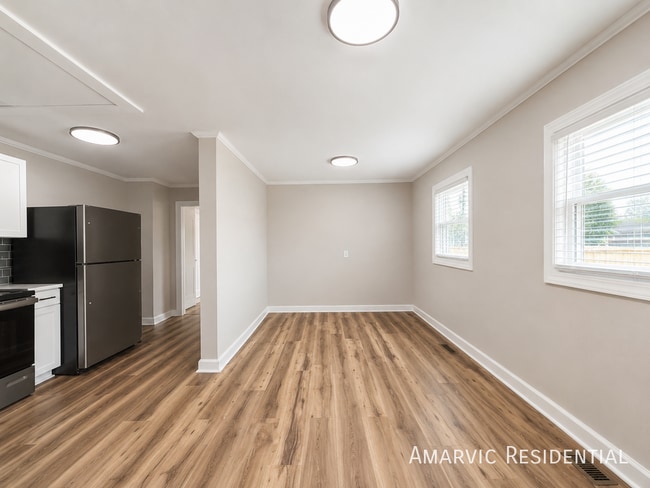 Photo - 306 Watauga Ave- Townhome