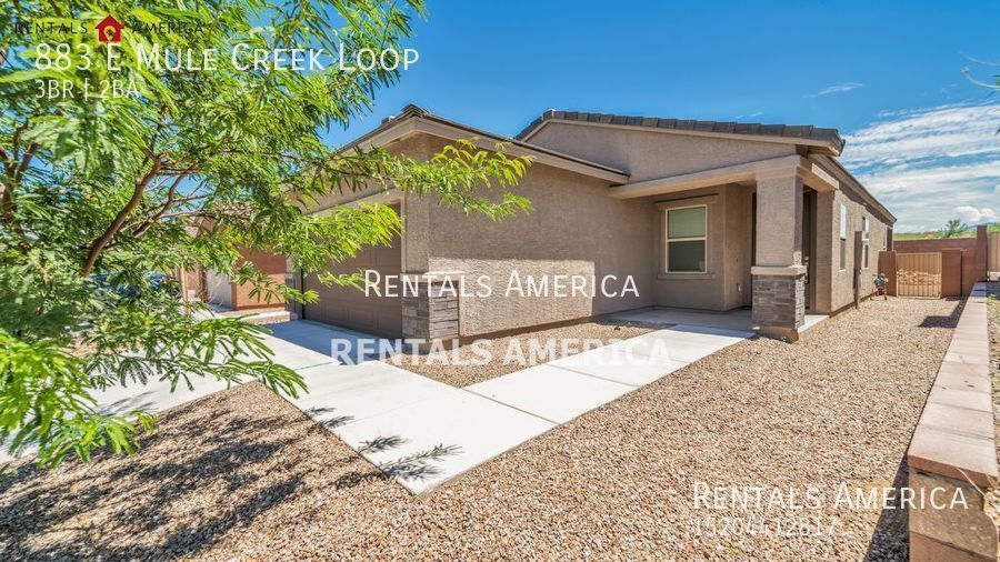 Beautiful newer home in Madera Highlands