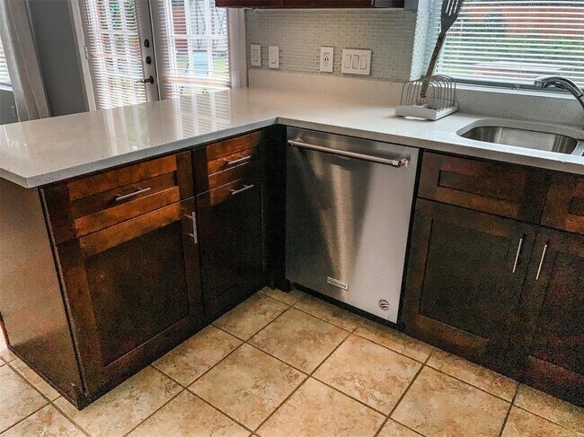 Foto del edificio - 11506 Gun Fight Ln