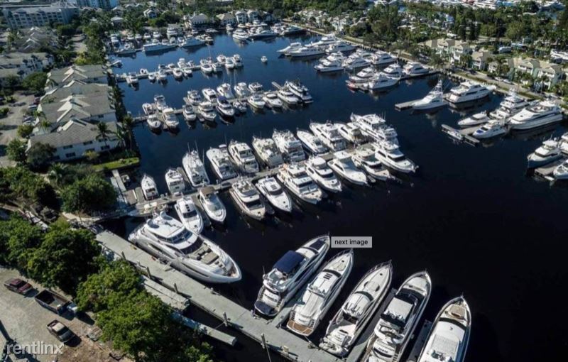Primary Photo - 1 br, 1 bath Apartment - 2400 Marina Bay Dr E