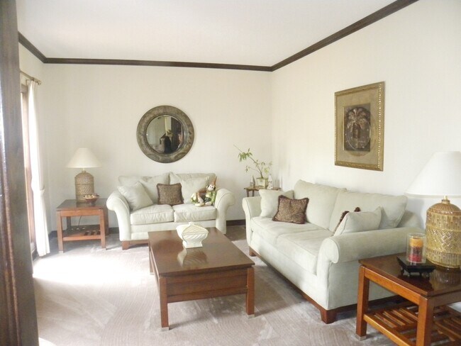 Foto del edificio - Hoggard school district, 6 Bedrooms, 2 Car...