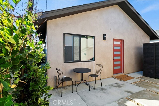 Building Photo - 354 La Perle Ln