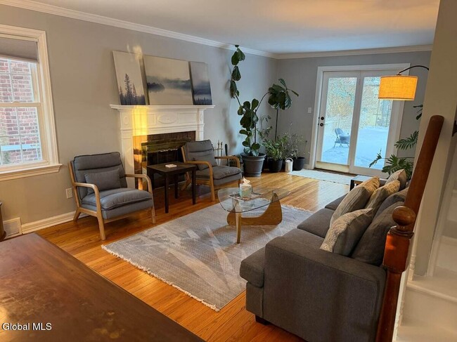 Building Photo - 135 Winthrop Ave