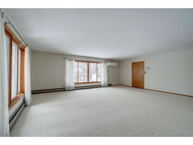 Building Photo - 3243 E Bde Maka Ska Pkwy