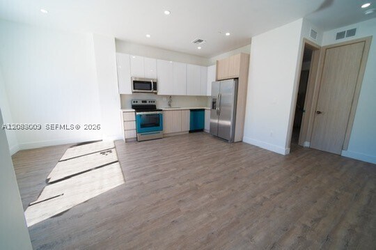 Foto del edificio - 500 Foster Rd