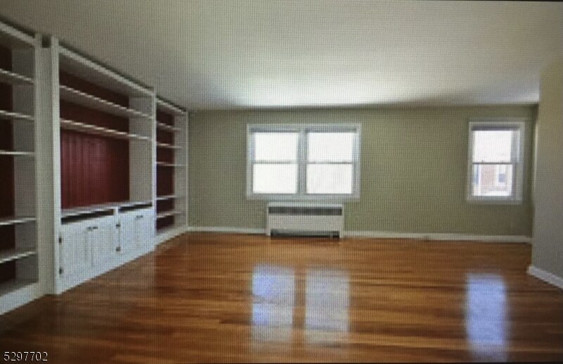 Foto principal - 412 Morris Ave