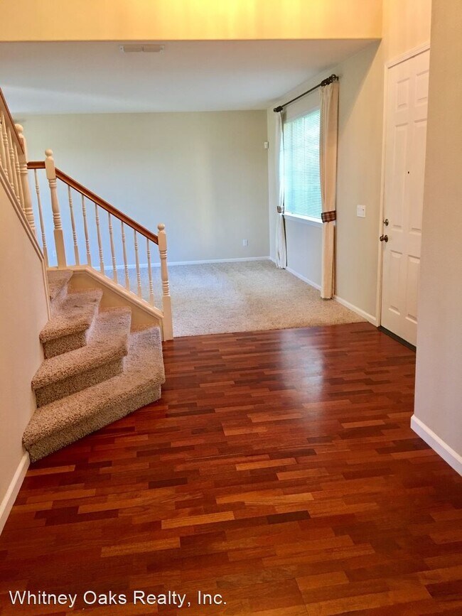 Building Photo - 4 br, 3 bath House - 5403 Wesley Court