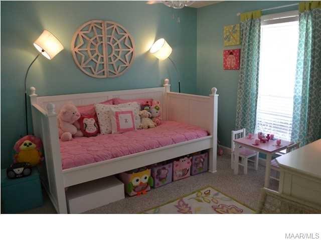 Foto del edificio - 433 Red Oak Ct