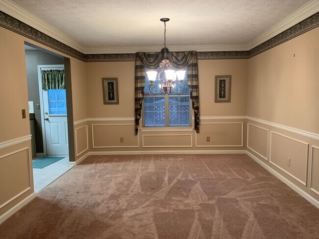 Dining Room overlooking backyard. - 2078 Kelvin Dr