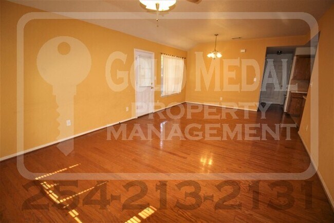 Foto del edificio - 217 Janelle Drive