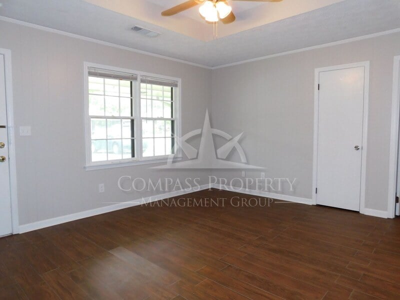 15 Fredda Ln, Cartersville, GA 30120 Condo for Rent in Cartersville