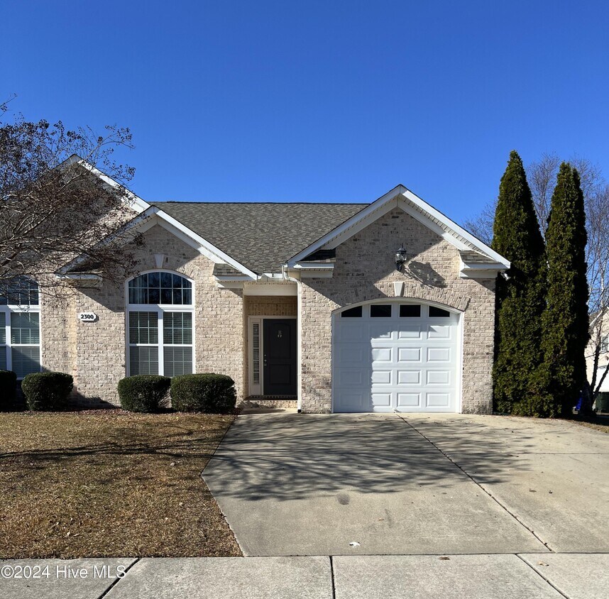 Primary Photo - 2300 Dovedale Dr