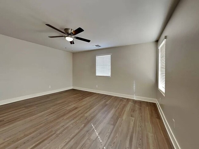 Foto del edificio - 5316 W Illini St