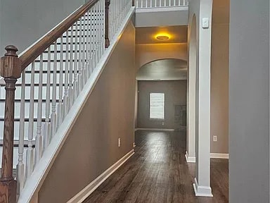 Building Photo - 20 Moss Oak Dr