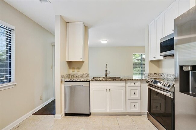 Foto del edificio - 2953 Torreya Way SE