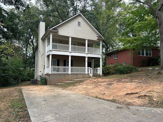 Building Photo - 190 Stanhope Cir NW