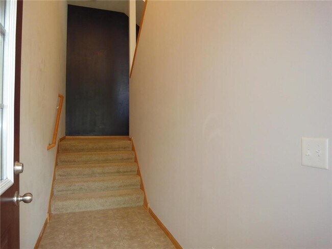 Foto del edificio - 11846 Emery Village Dr N