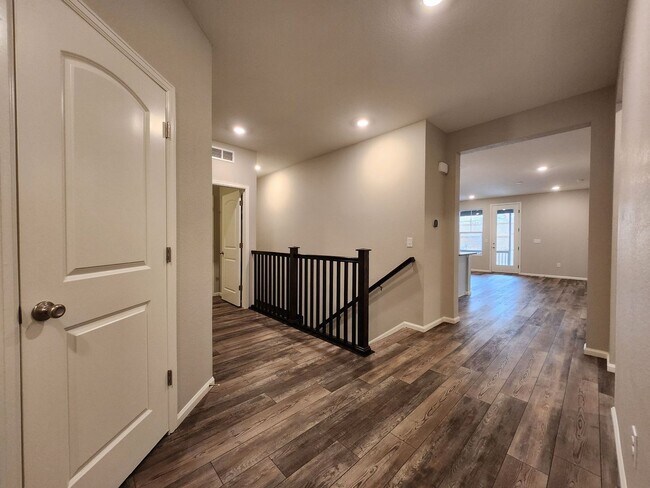 Foto del edificio - 4070 Hidden Gulch Rd