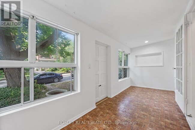Building Photo - 205 Wychwood Ave
