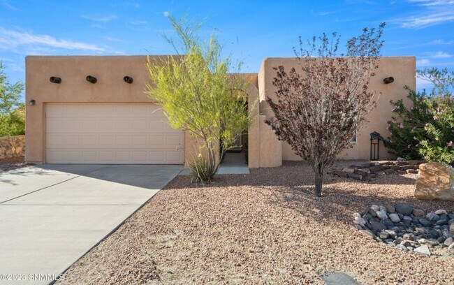 Building Photo - Nice Home in the Rinconada Area