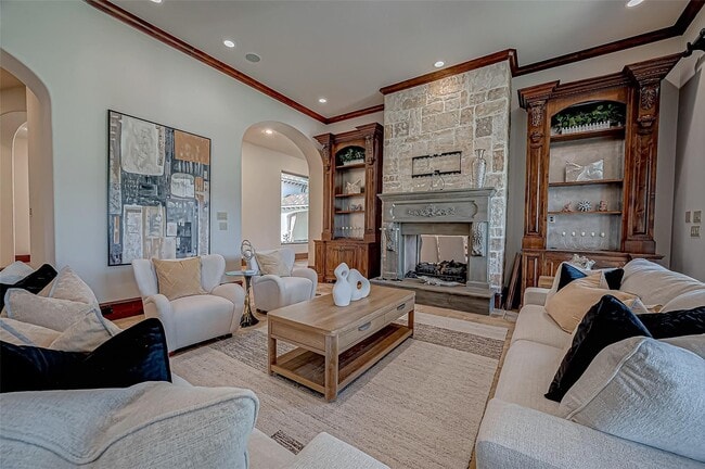 Building Photo - 3 Congressional Cir