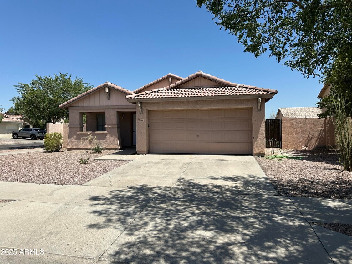 Foto principal - 1832 W Lydia Ln