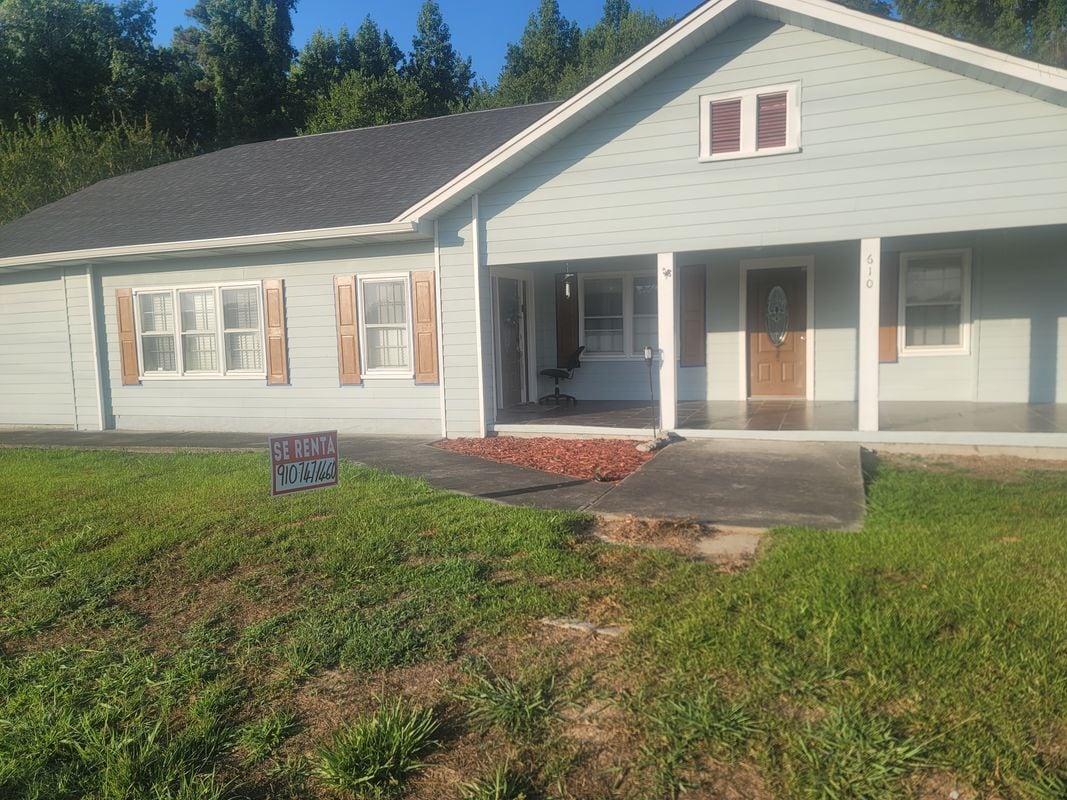 Building Photo - 610 Fertilizer Rd