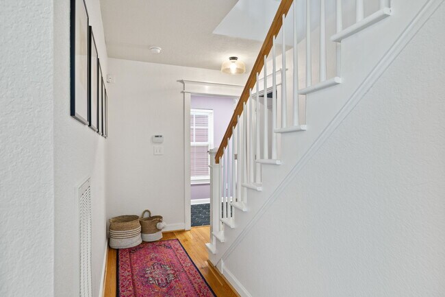 Foto del edificio - 9518 3rd Bay St