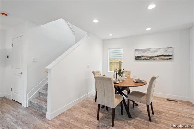 Foto del edificio - 5242 Columbine Ln