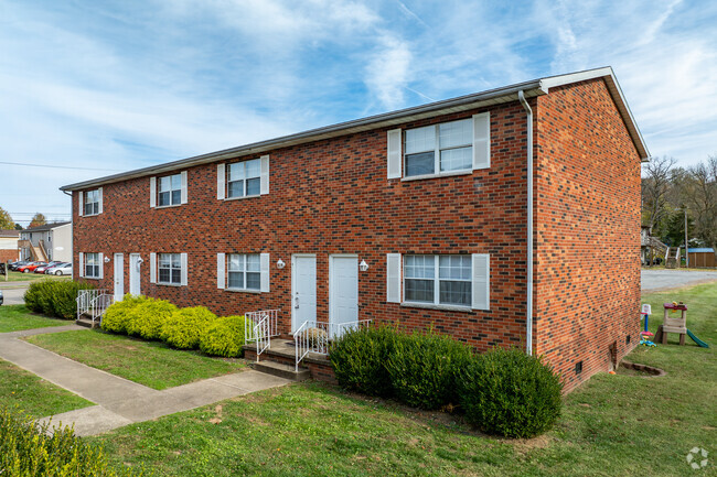 Building Photo - Apartments on 18th