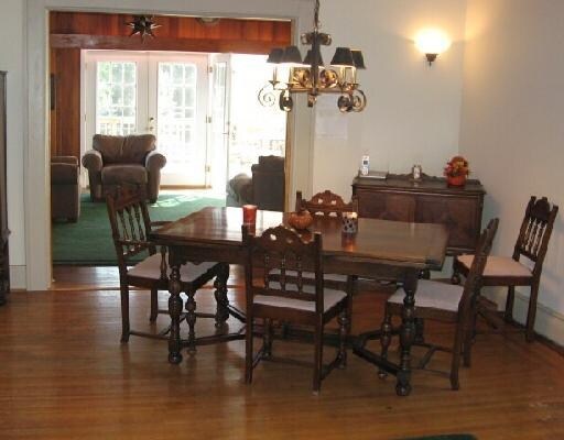 Dining Photo - 705 Oakwood