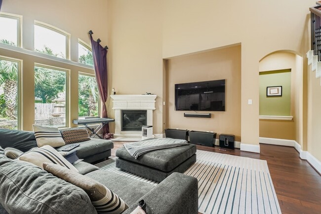 Foto del edificio - 28118 Harper Creek Ln
