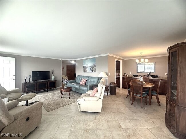 Building Photo - 455 Jacaramba Ct