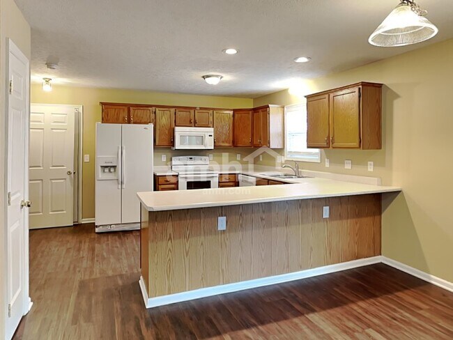 Foto del edificio - 912 N Garver Rd