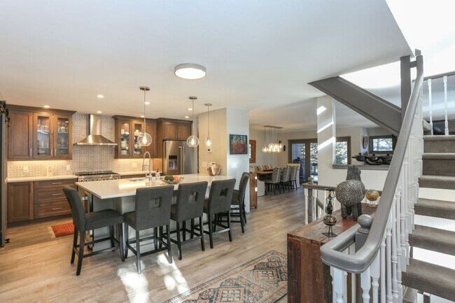 Foto del edificio - Beautiful 3 bed, 4 bath with garage in Frisco! Walk to main street! Winter rental!