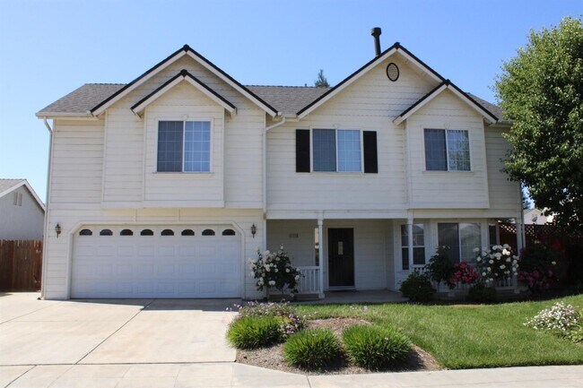 Foto del edificio - 1779 E Pinehurst Ave