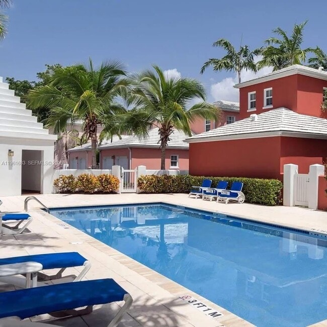 Building Photo - 502 Loretto Ave