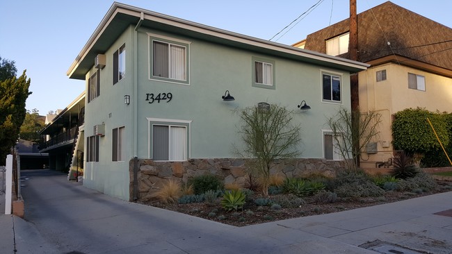 Building Photo - 13429 Camilla St