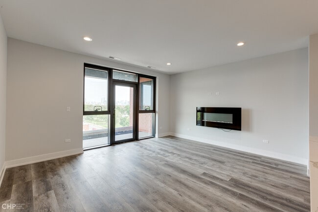 Foto del edificio - 1604 N Richmond St