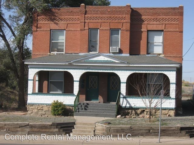 Foto principal - 221-223 E 4th St