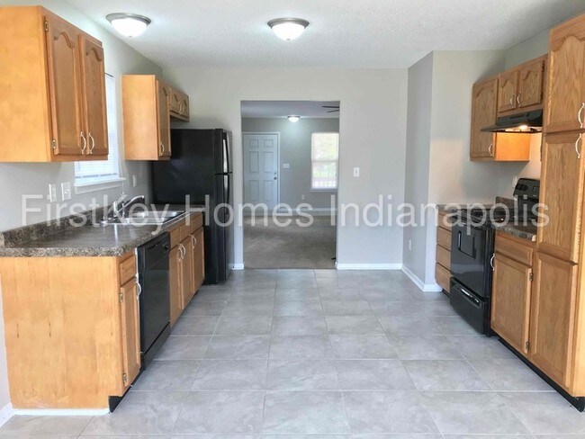 Foto del edificio - 5653 Sweet River Dr