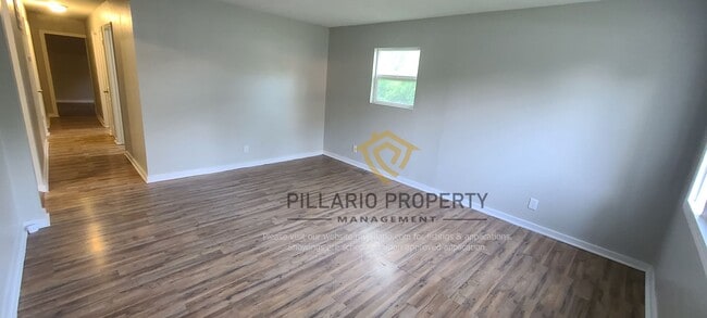 Building Photo - 3-bedroom, 2-bathroom jewel nestled near t...