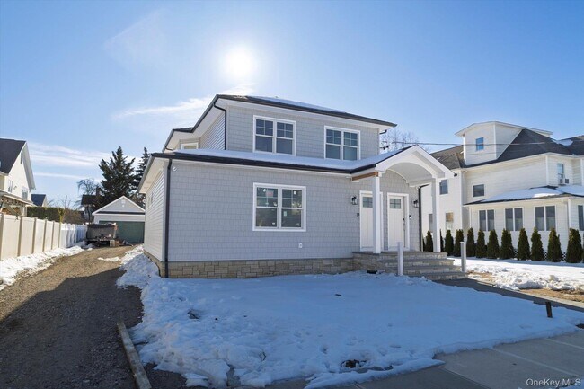 Foto del edificio - 8 1st St