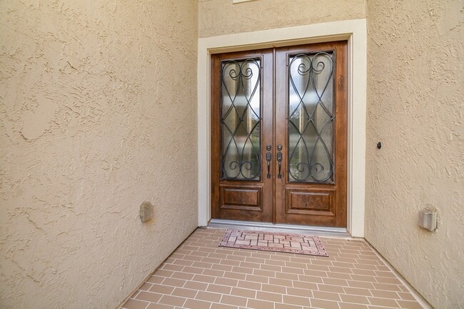 Building Photo - 6302 Kennedy Hills Ct