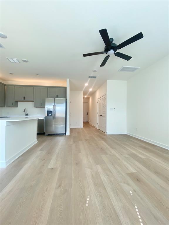Foto del edificio - 700 Horseshoe Dr