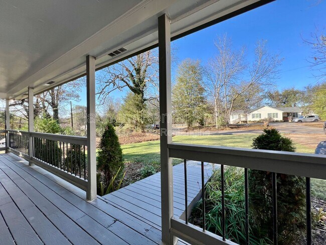 Foto del edificio - 189 W Jefferson St