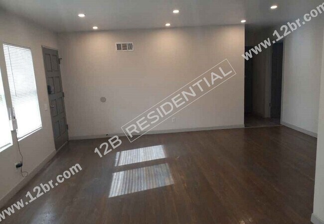 Building Photo - 4-Bedroom Home with Basement