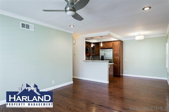 Building Photo - 8803 Gilman Dr