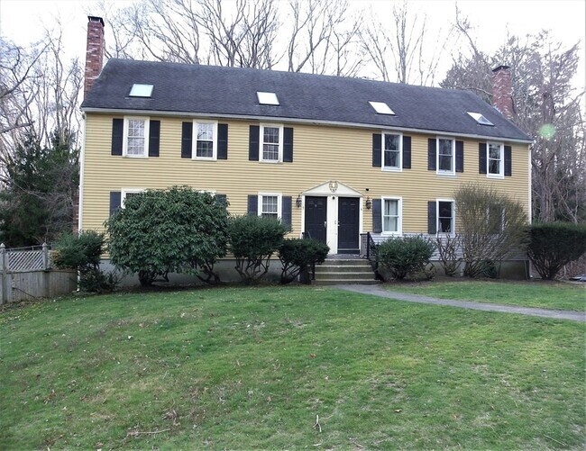 36 Mt Pleasant St, Plymouth, MA 02360 Townhome Rentals in Plymouth MA